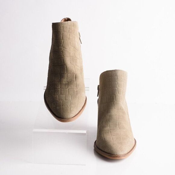 Lucky Brand Women Saucie Green Jupiter Heeled Booties Boots 7M Suede Leather New - Picture 3 of 9